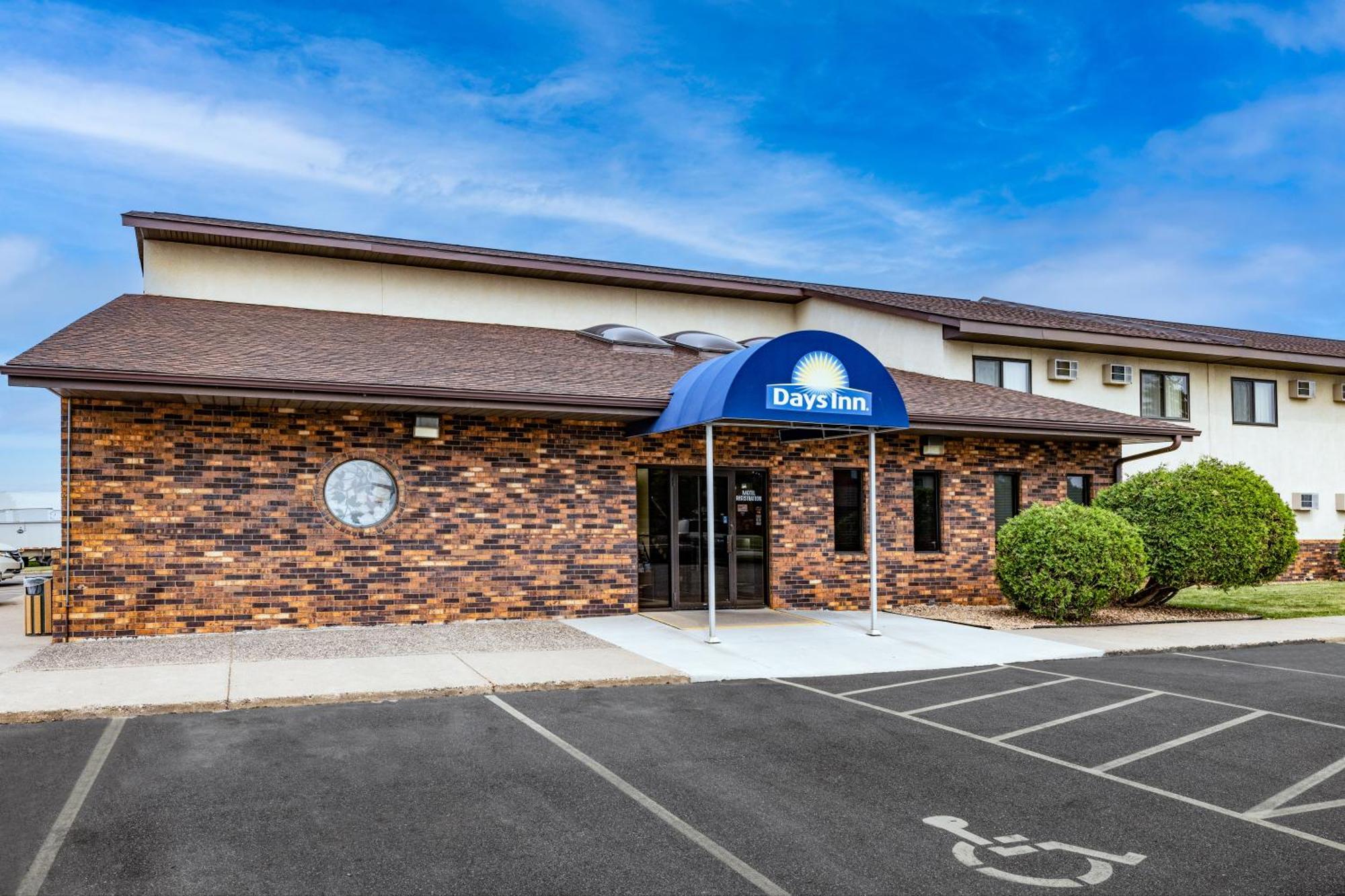Days Inn By Wyndham Monticello Kültér fotó